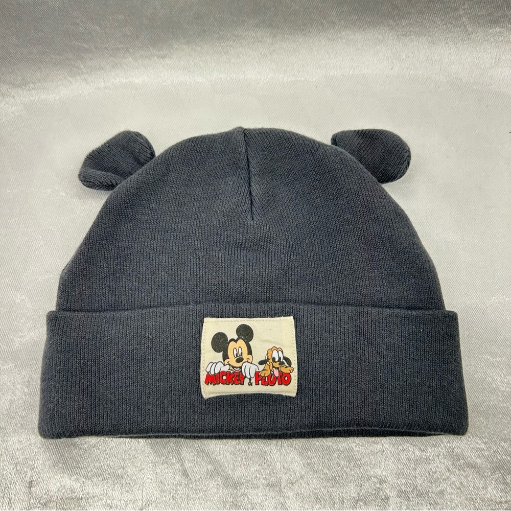Disney H&M Mickey & Pluto Beanie Size 1-2 yr